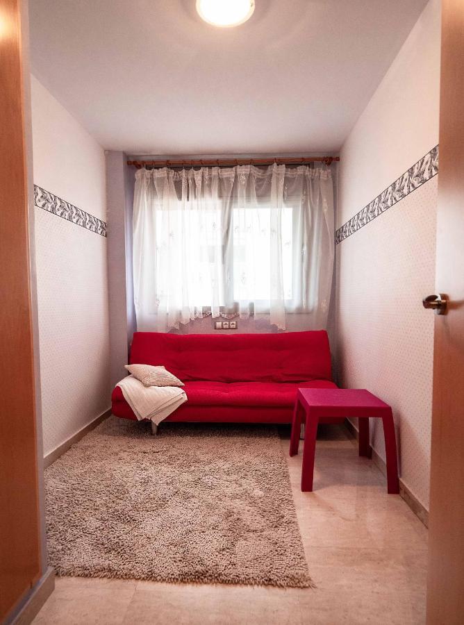יורט דה מאר Two Bedroom Stylish Studio, 5 Minutes Walk From The Beach מראה חיצוני תמונה