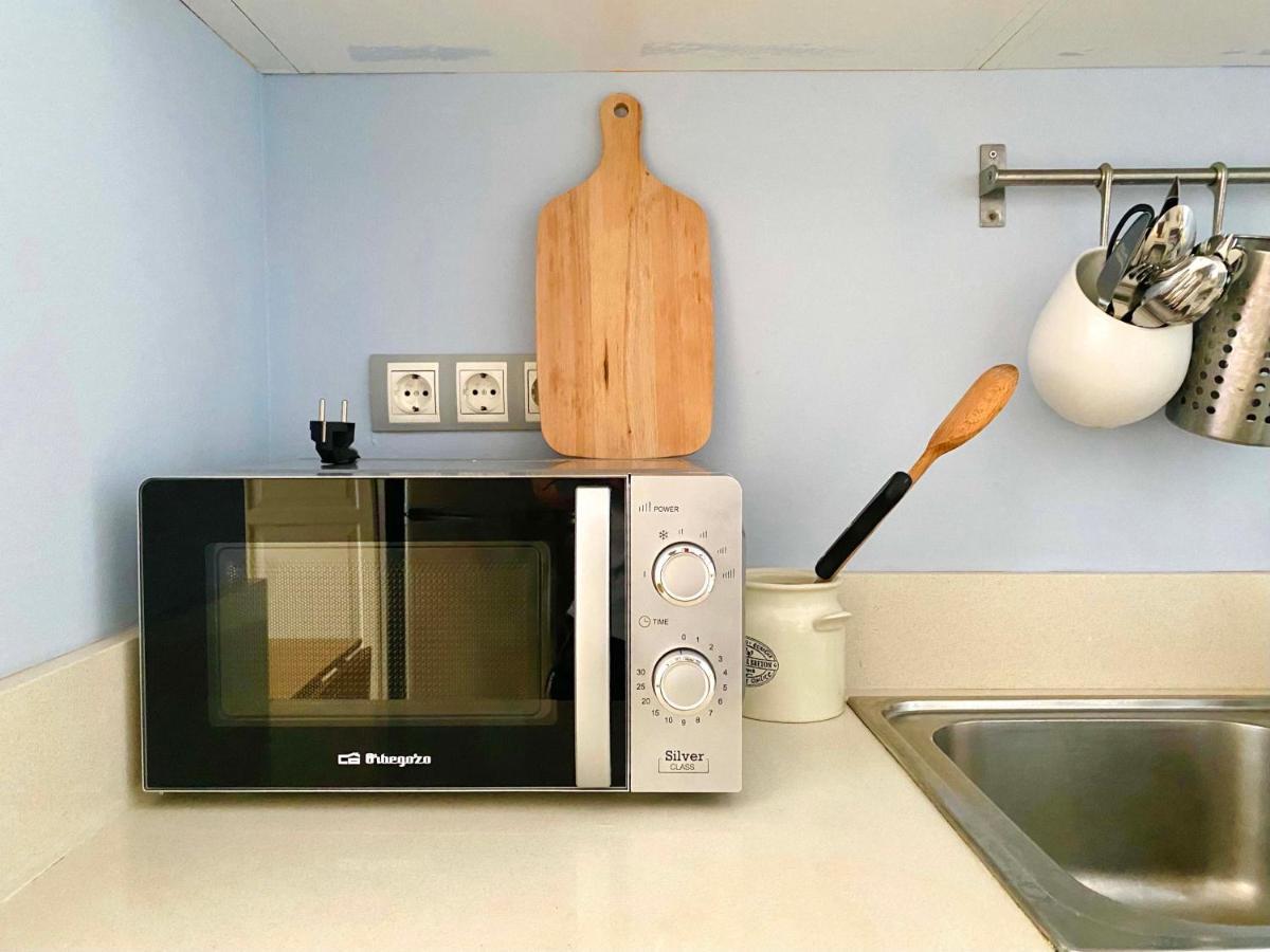 יורט דה מאר Two Bedroom Stylish Studio, 5 Minutes Walk From The Beach מראה חיצוני תמונה